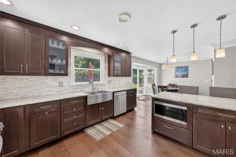 Tiny photo for 2024 Meadowbrook Way Drive, Chesterfield, MO 63017 (MLS # 26037392)