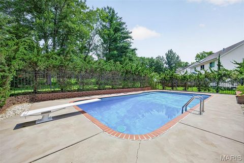 Tiny photo for 2024 Meadowbrook Way Drive, Chesterfield, MO 63017 (MLS # 26037392)
