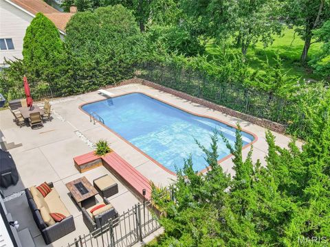 Tiny photo for 2024 Meadowbrook Way Drive, Chesterfield, MO 63017 (MLS # 26037392)