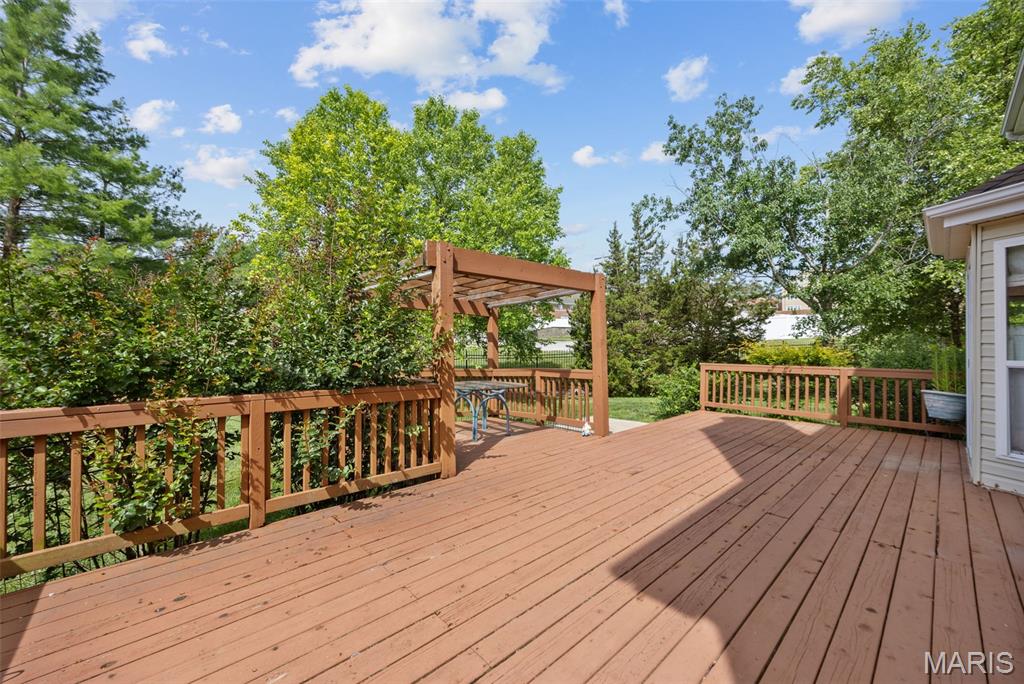 Meadows At Forder Oaks Three The - Residential