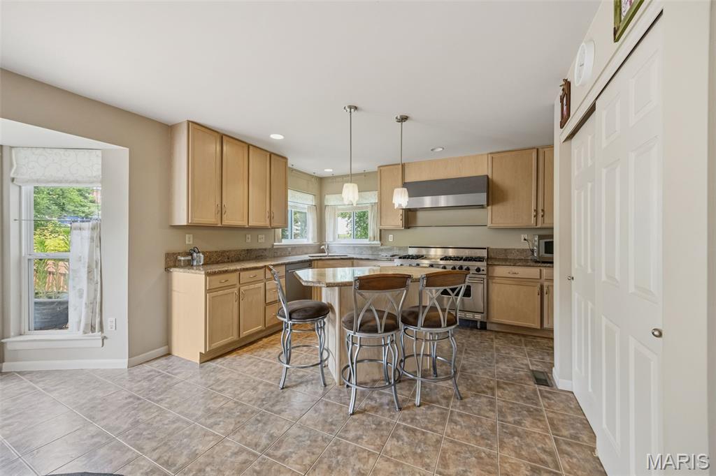 Meadows At Forder Oaks Three The - Residential