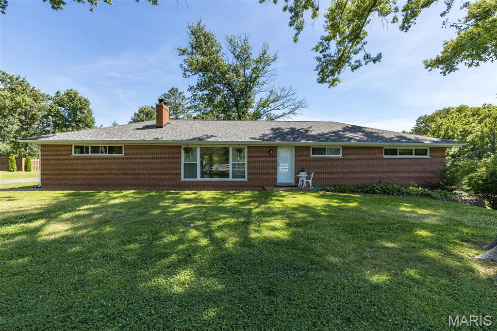 Photo 1 of 33 — 2550 Bluffwood Drive, Unincorporated, MO 63129