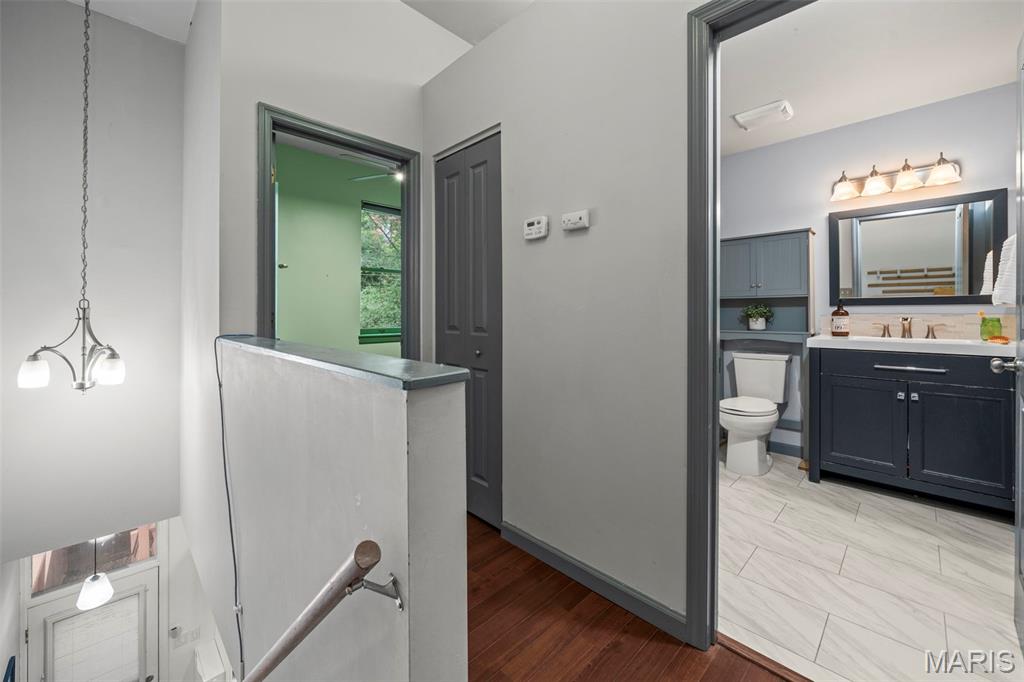 Sianos - Residential