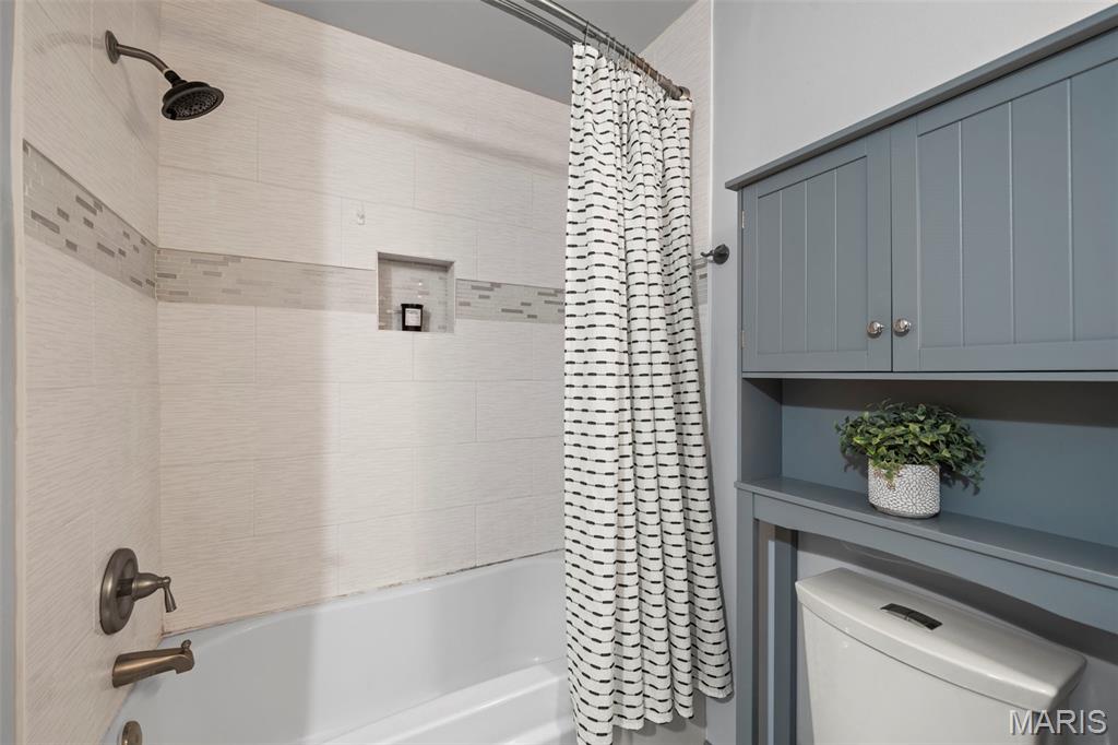 Sianos - Residential