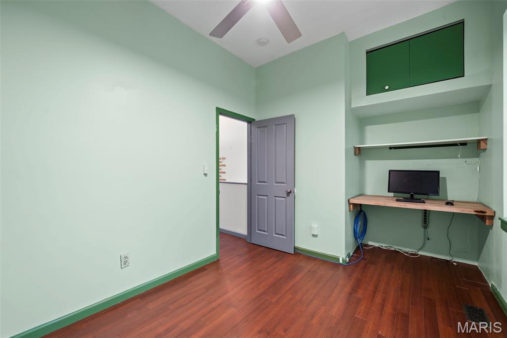 Sianos - Residential