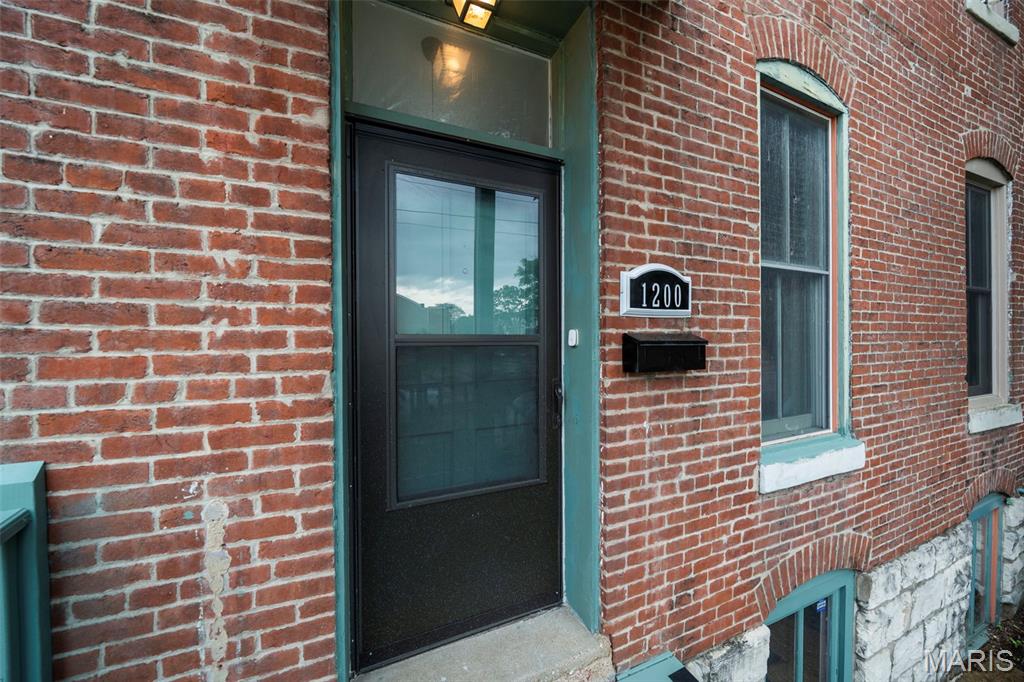 Sianos - Residential