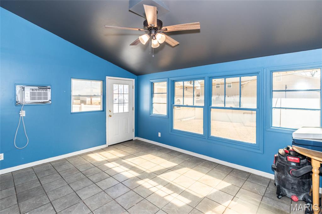 Carondelet Gardens 05 - Residential