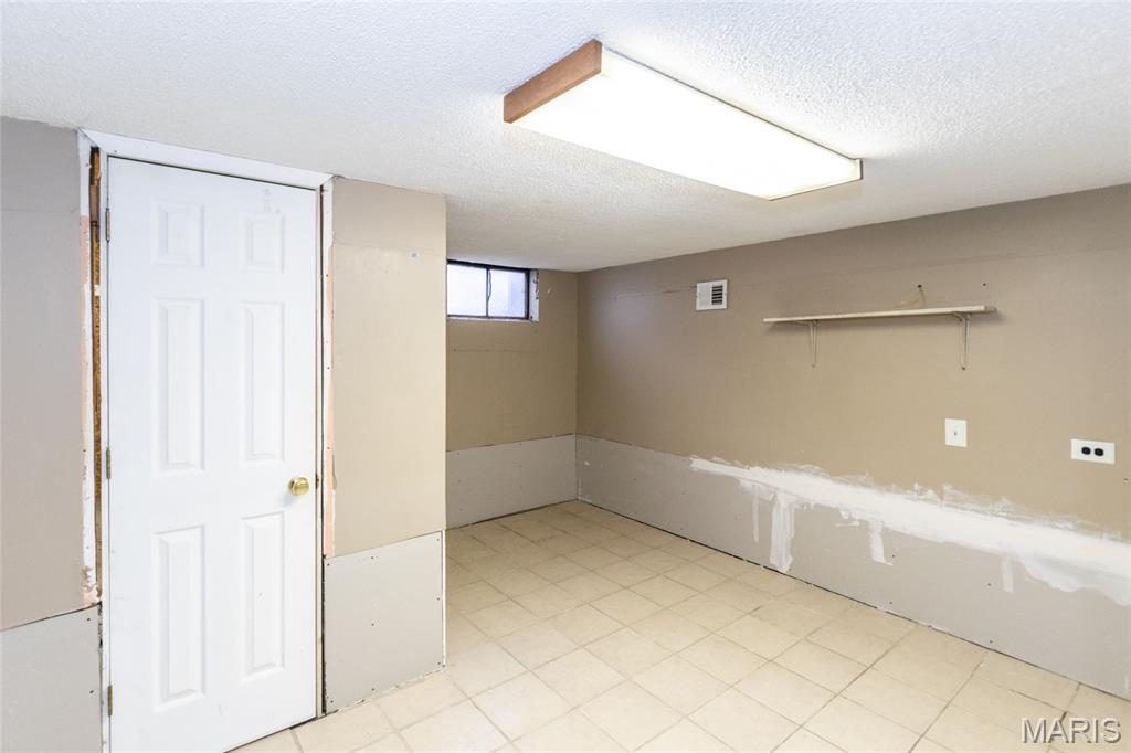 Carondelet Gardens 05 - Residential