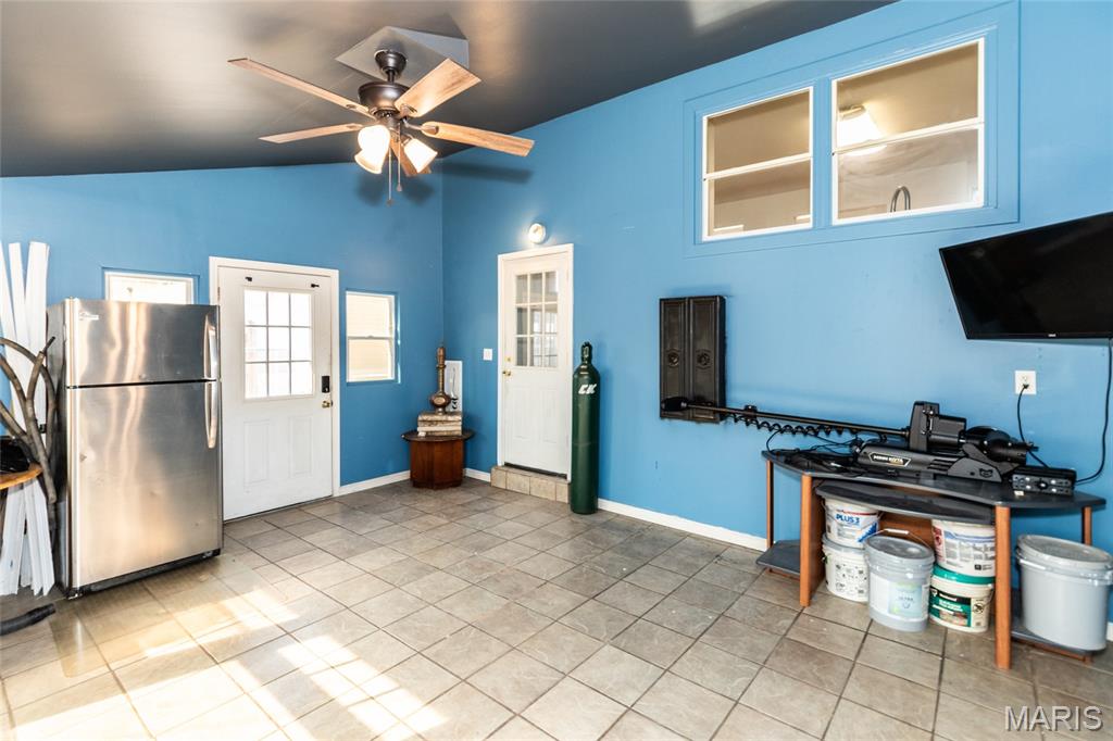 Carondelet Gardens 05 - Residential