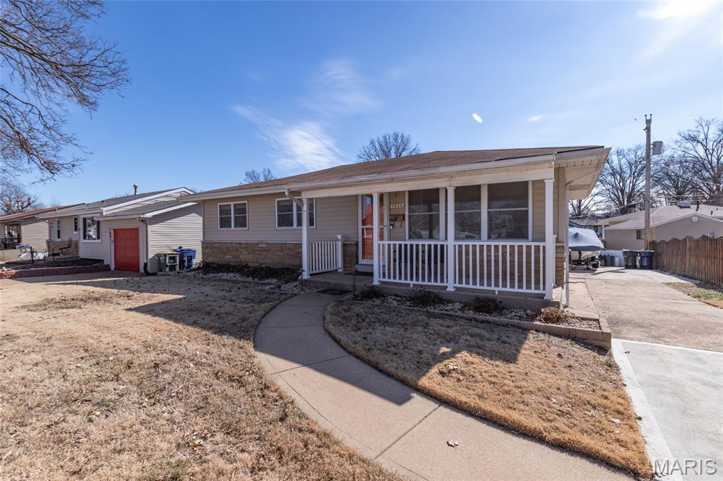 Carondelet Gardens 05 - Residential