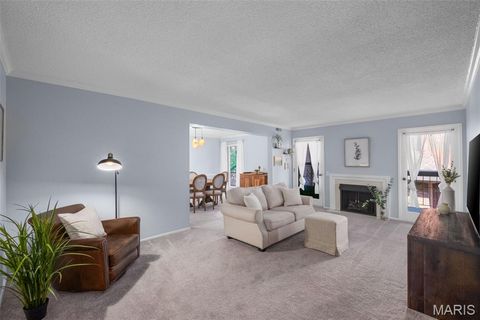 Tiny photo for 508 Coeur De Royale Drive #301, Creve Coeur, MO 63141 (MLS # 25063376)