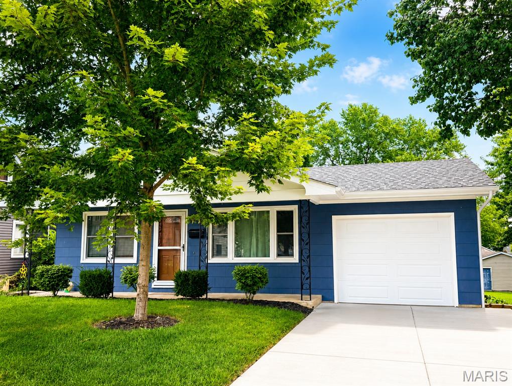 Photo of 712 Stafford Street, Washington, MO 63090 (MLS # 26051244)