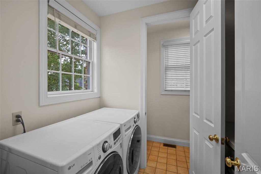 Clayton Gardens 4 - Residential