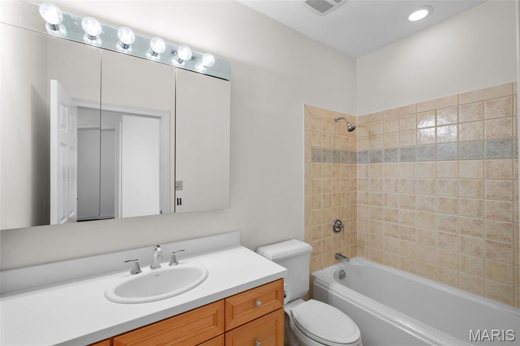 Clayton Gardens 4 - Residential