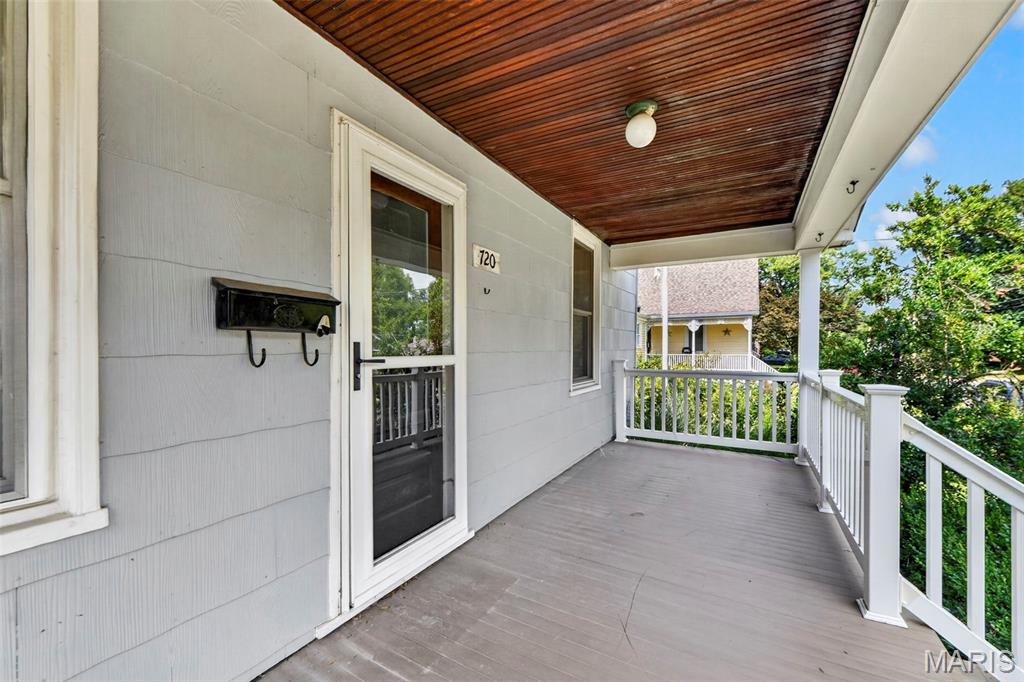 720 Landscape Avenue