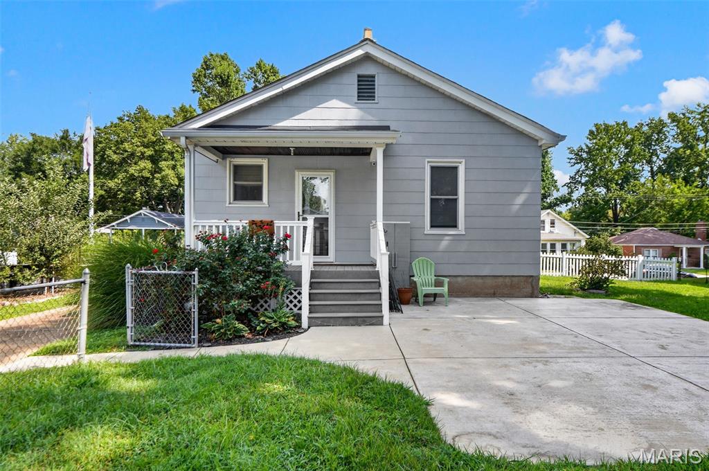 720 Landscape Avenue