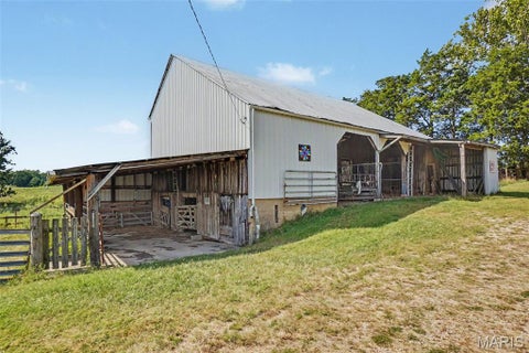 Tiny photo for 4176 Highway E, New Haven, MO 63068 (MLS # 26056394)