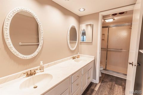 Tiny photo for 590 Sarah Lane #208, Creve Coeur, MO 63141 (MLS # 25076947)