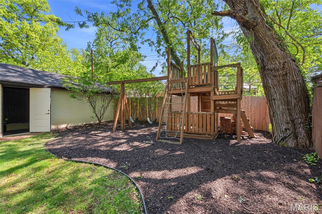 Ames Place - Residential