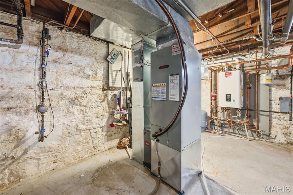 Ames Place - Residential