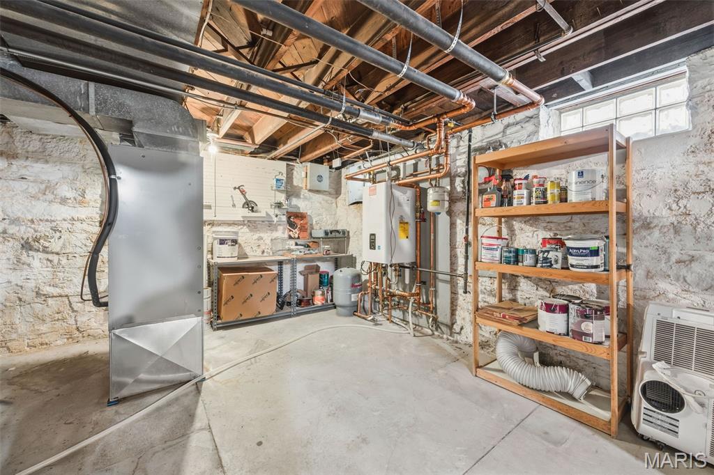 Ames Place - Residential