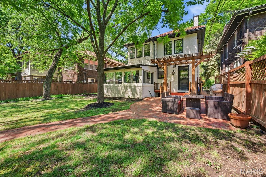 Ames Place - Residential