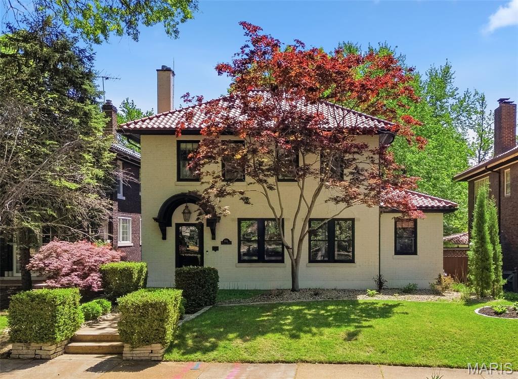 Ames Place - Residential