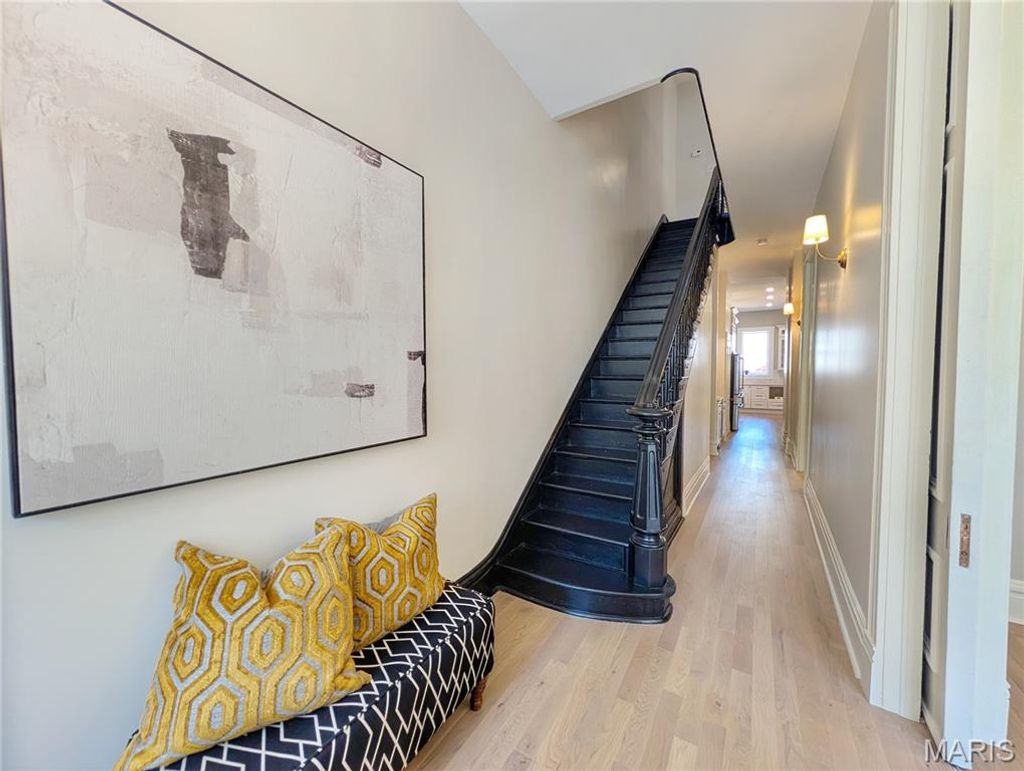 Photo of 1819 Lafayette Avenue, St Louis, MO 63104 (MLS # 26023250)