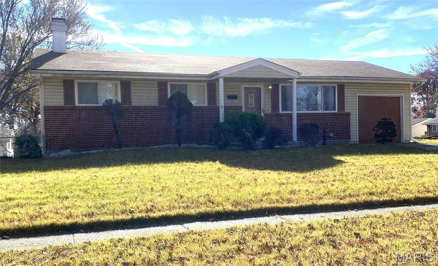 Kick-out clause. CONTINUE TO SHOW. Accepting back-up offers!...Nice Corner Lot, Cute 3-bedrooms and 1.5 baths. Deck, nice-sized back yard. 1 car garage. Partially finished basement. Wood-burning Fireplace. Priced right just for you. Really nice and quiet neighborhood. Close to stores and shopping within minutes, even walking distance.