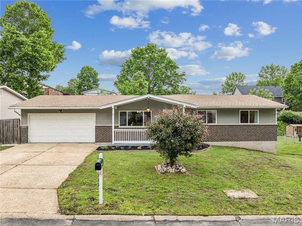 Photo of 2796 Corral Estate, Arnold, MO 63010 (MLS # 26023726)