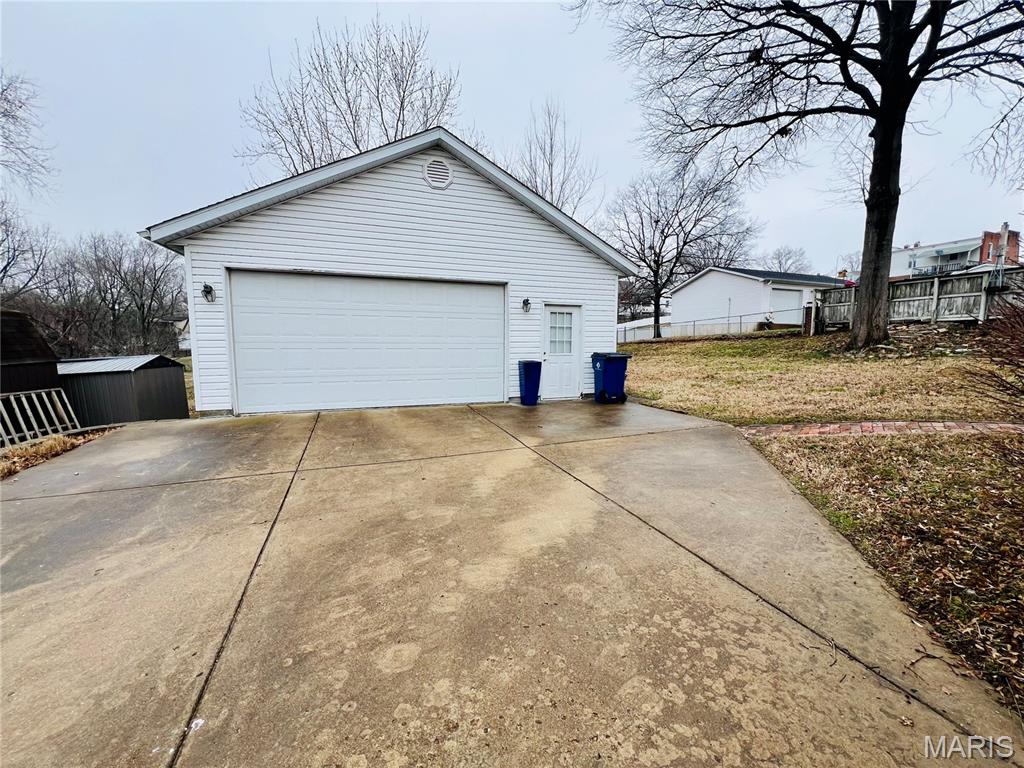 Tracts - Residential