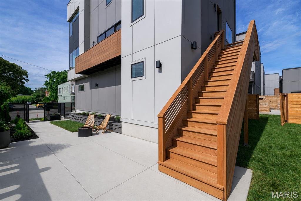 Lafayette & California - Residential