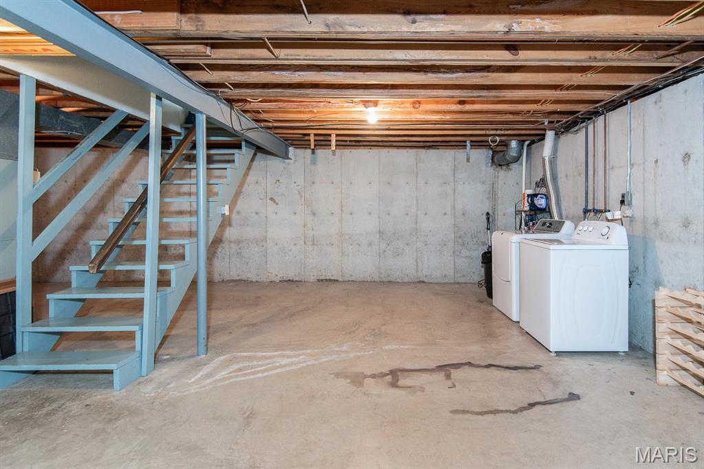 Ferguson, Missouri 63135, United States, 3 Bedrooms Bedrooms, ,2 BathroomsBathrooms,Residential,Coming Soon,223689