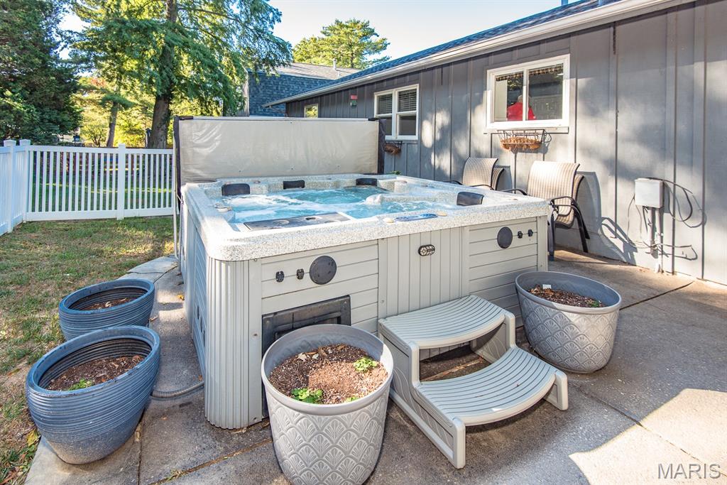 Ferguson, Missouri 63135, United States, 3 Bedrooms Bedrooms, ,2 BathroomsBathrooms,Residential,Coming Soon,223689