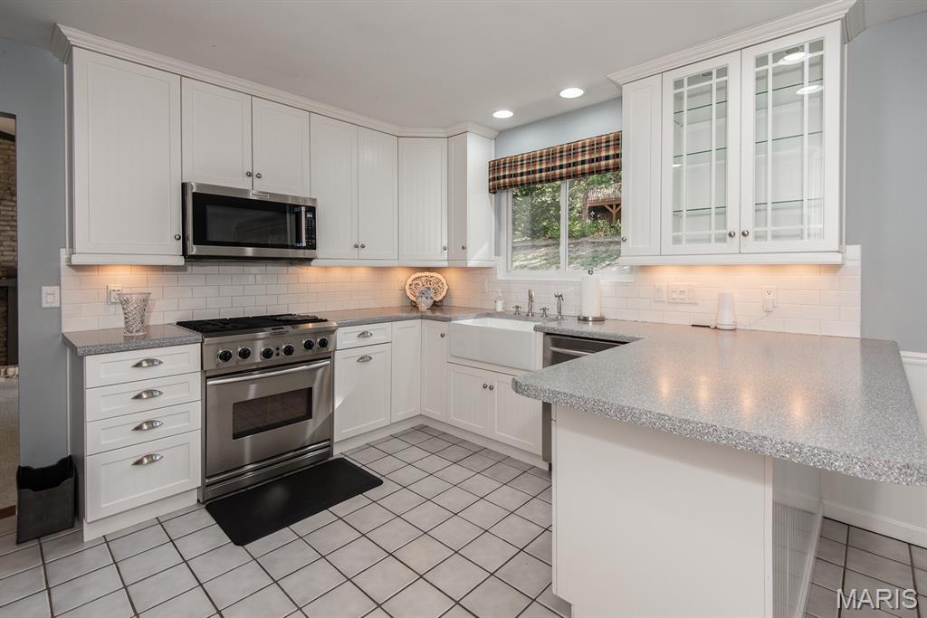 Ferguson, Missouri 63135, United States, 3 Bedrooms Bedrooms, ,2 BathroomsBathrooms,Residential,Coming Soon,223689