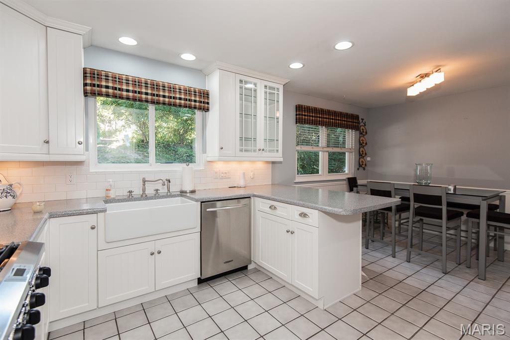 Ferguson, Missouri 63135, United States, 3 Bedrooms Bedrooms, ,2 BathroomsBathrooms,Residential,Coming Soon,223689