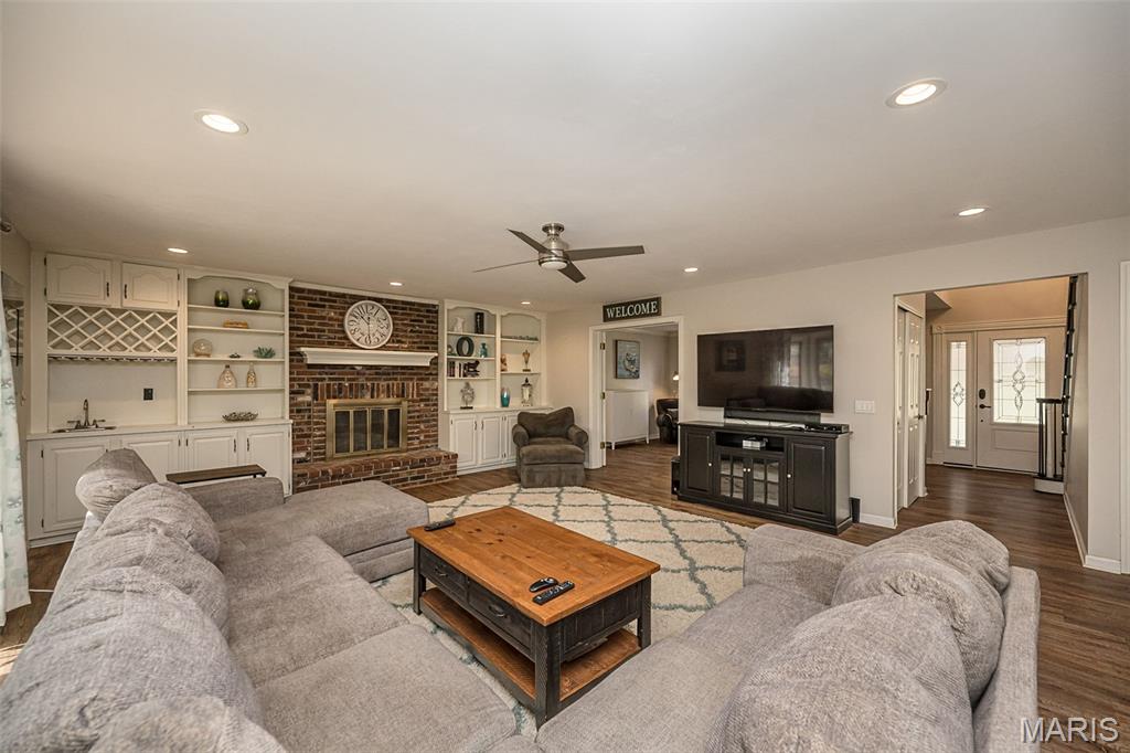 Winding Trails - Residential