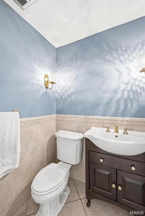 Tiny photo for 14196 Cross Trails Drive, Chesterfield, MO 63017 (MLS # 26065204)