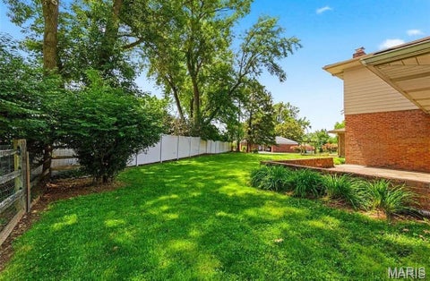 Tiny photo for 14196 Cross Trails Drive, Chesterfield, MO 63017 (MLS # 26065204)