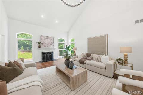 Tiny photo for 655 Old Riverwoods Lane, Chesterfield, MO 63017 (MLS # 26033129)