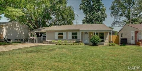 36 Jamestown Drive St Peters MO 63376