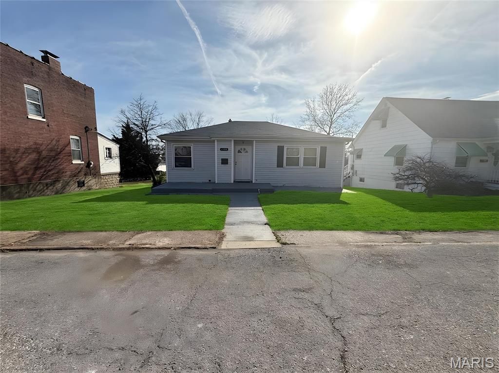 Photo of 3712 Bobring Avenue, Other, MO 63125 (MLS # 26021021)