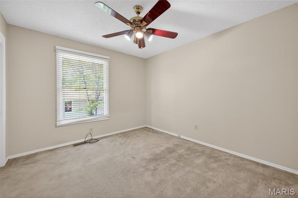 Woodlake Village Condo 4 - Residential