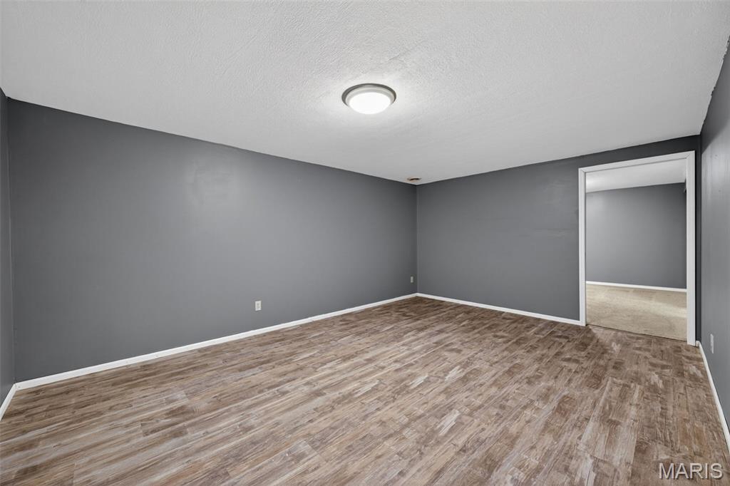 Woodlake Village Condo 4 - Residential