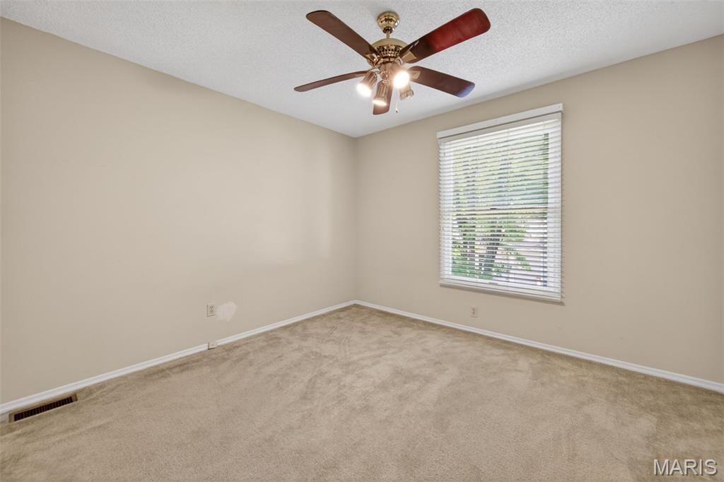 Woodlake Village Condo 4 - Residential