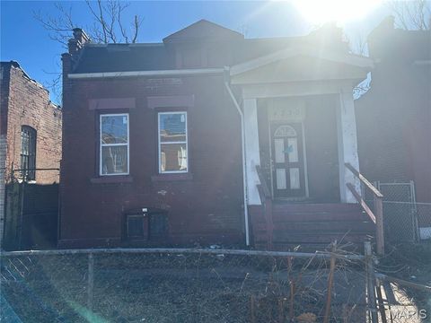 Photo of 4330 Penrose Street, St Louis, MO 63115 (MLS # 26017070)