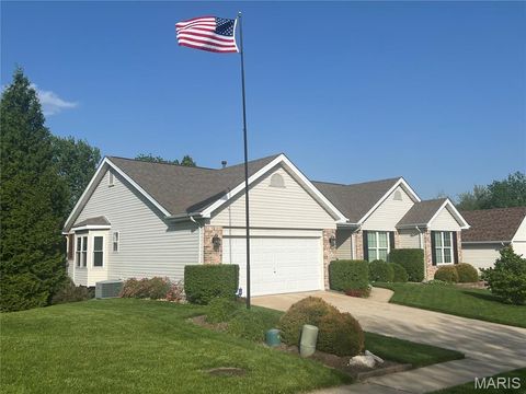 Tiny photo for 118 Spring Tree Court, St Charles, MO 63303 (MLS # 26015089)