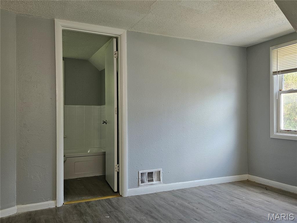 West Walnut Manor - Residential Income