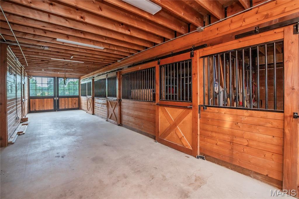 Lynchburg Estates - Farm