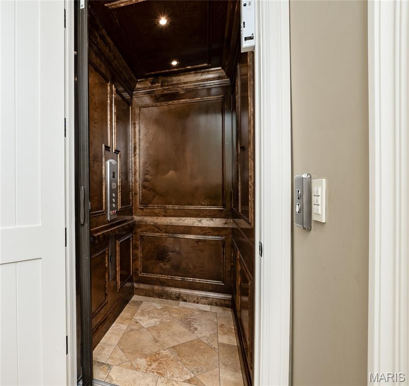 Lynchburg Estates - Farm